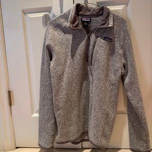 Patagonia quarter zip pullover
